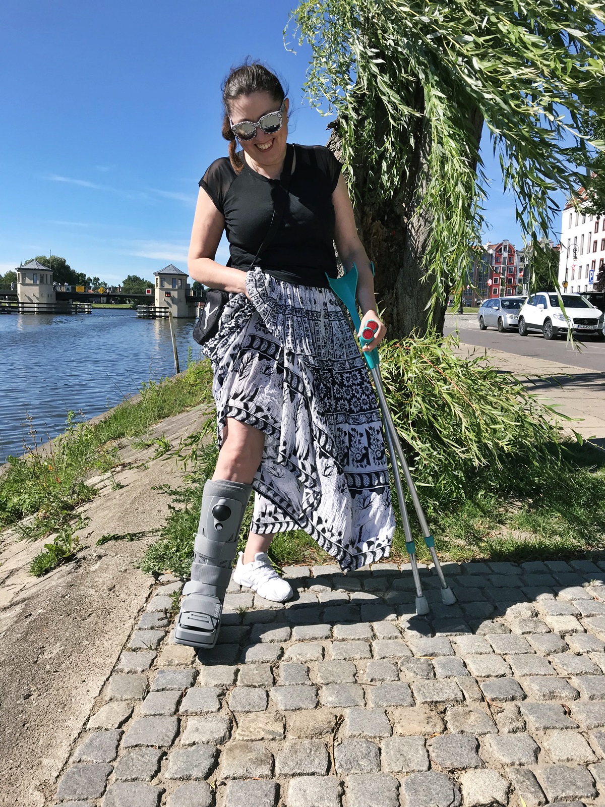 Stylizacja w ortezie / stylization for a blog in an orthosis