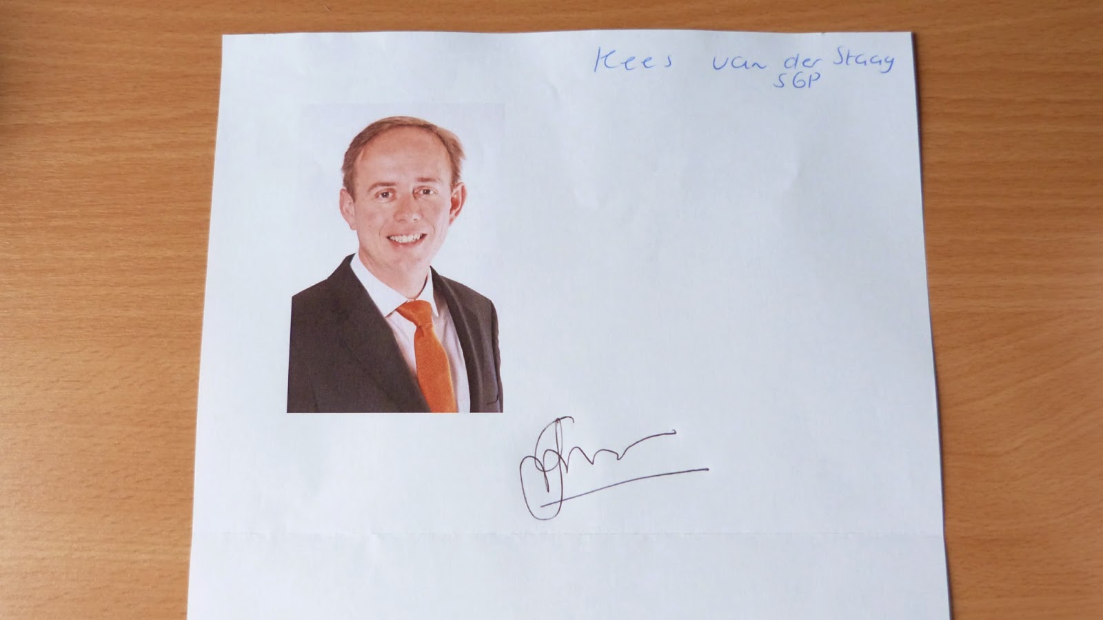 Autographs collector: april 2014