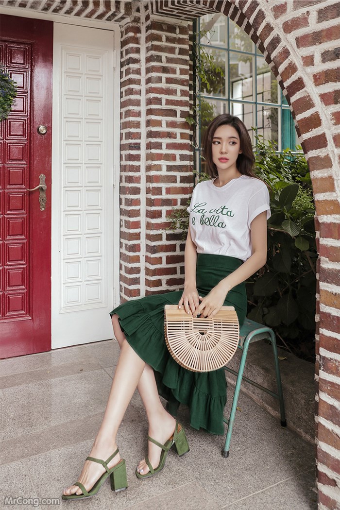 Model Park Da Hyun in fashion photo series in May 2017 (448 photos) photo 19-17