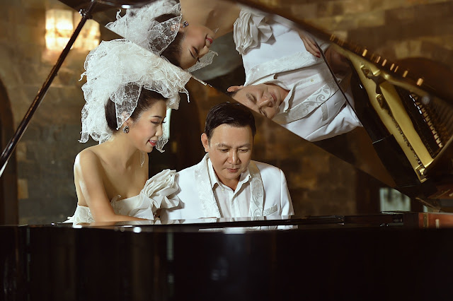 Xã hội - NSƯT Trịnh Kim Chi cùng ông xã tung bộ ảnh kỉ niệm 20 năm ngày cưới