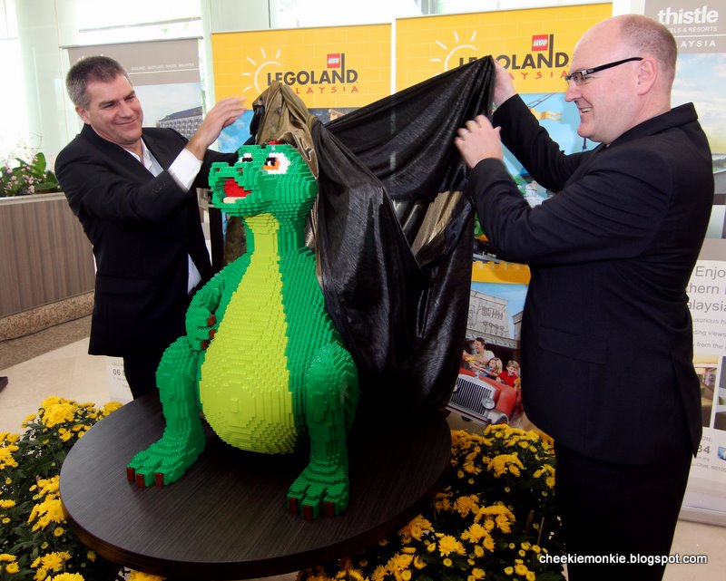 legoland ollie the dragon