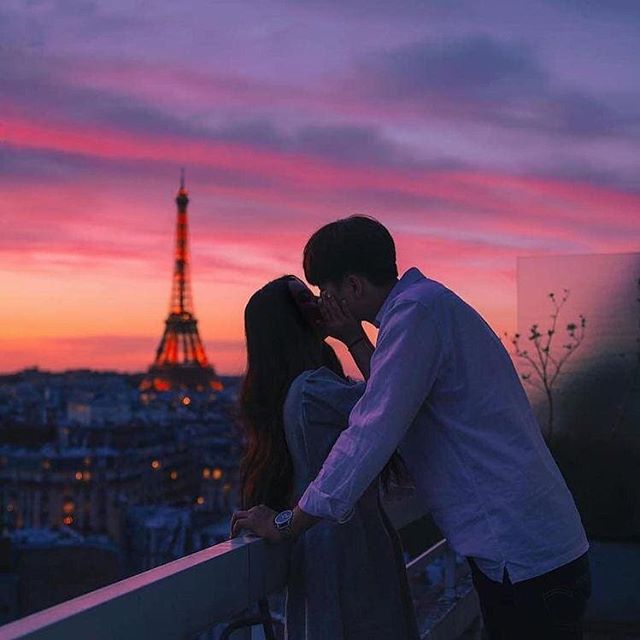 صور بوس صور بوس عشق , البوسه من ماما احلي بوسة الحبيب