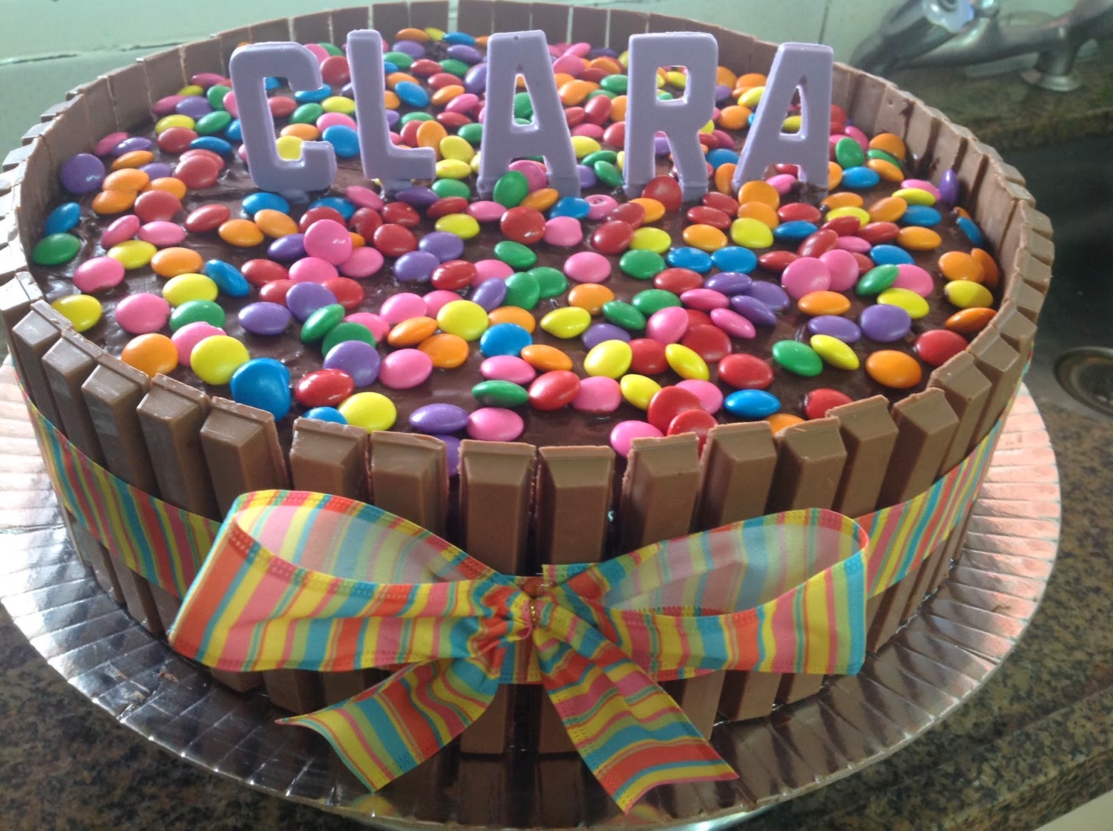 ARTE DOS BOLOS Bolo Kitkat