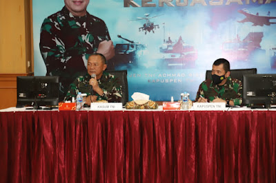 Kasum TNI Kunjungi Pusat Penerangan TNI