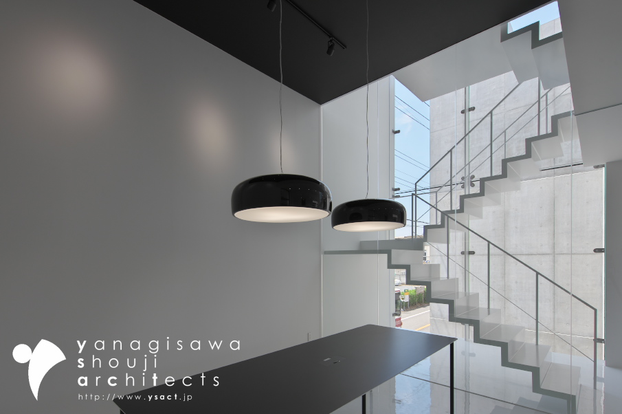 YsProjectその11 事務所棟大窓にDPGを採用 (株)柳澤商事一級建築士事務所 ysact.jp