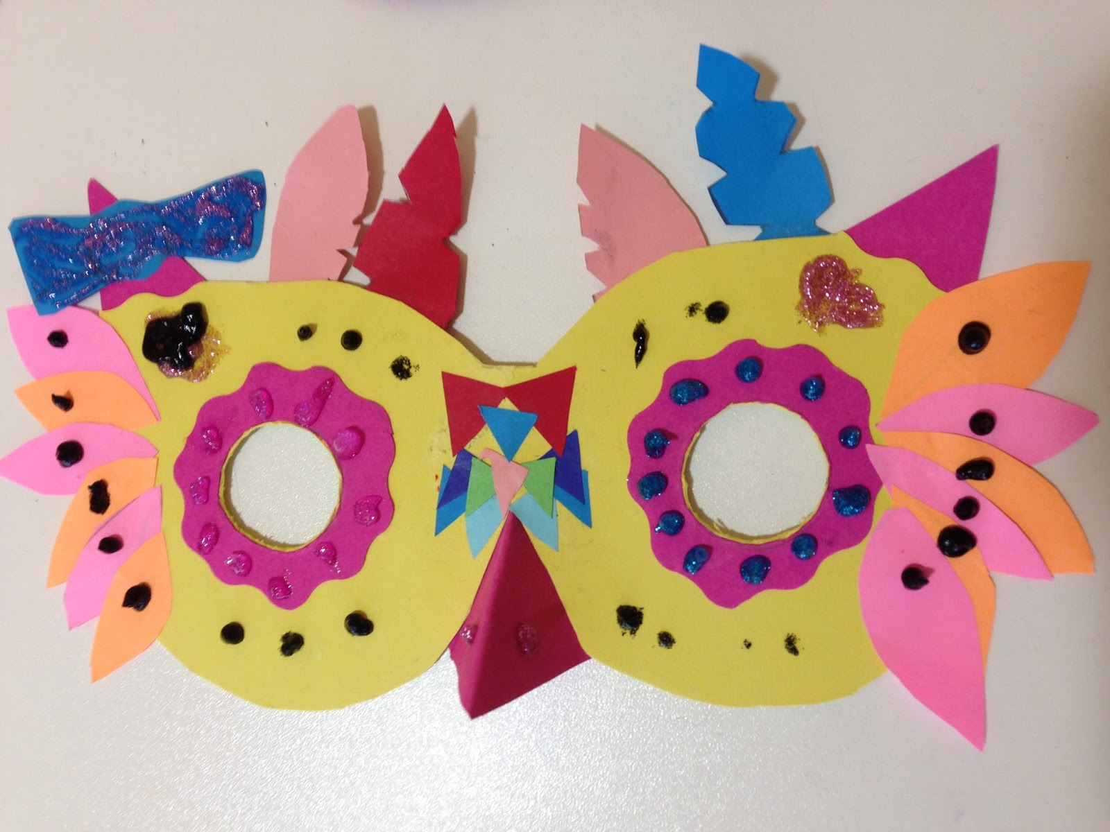 La boite à idées de l' atelier 3B* * * Masque chouette en papier