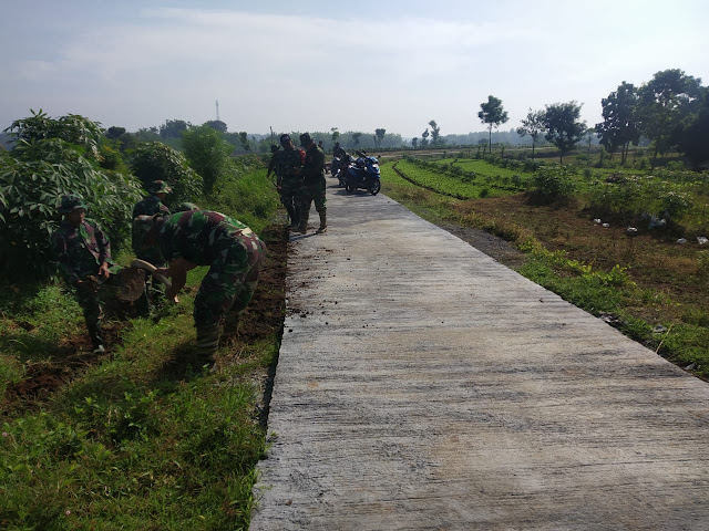 Pengerjaan Karya Bakti TNI Manunggal Guyub Rukun Ke 15 Terus Ditingkatkan Pengerjaan Karya Bakti TNI Manunggal Guyub Rukun Ke 15 Terus Ditingkatkan