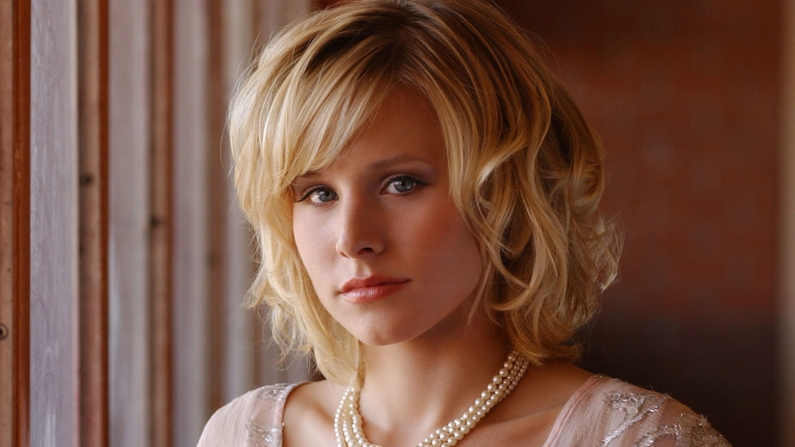 Kristen Bell Wallpaper