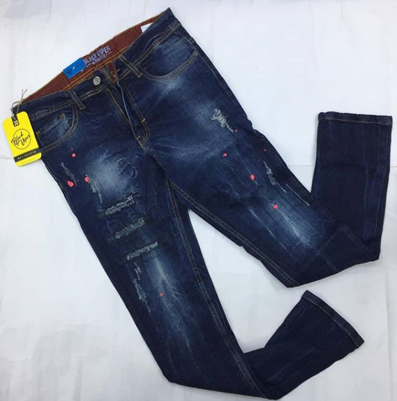 Model Celana Jeans Sobek Pria Terbaik 2020