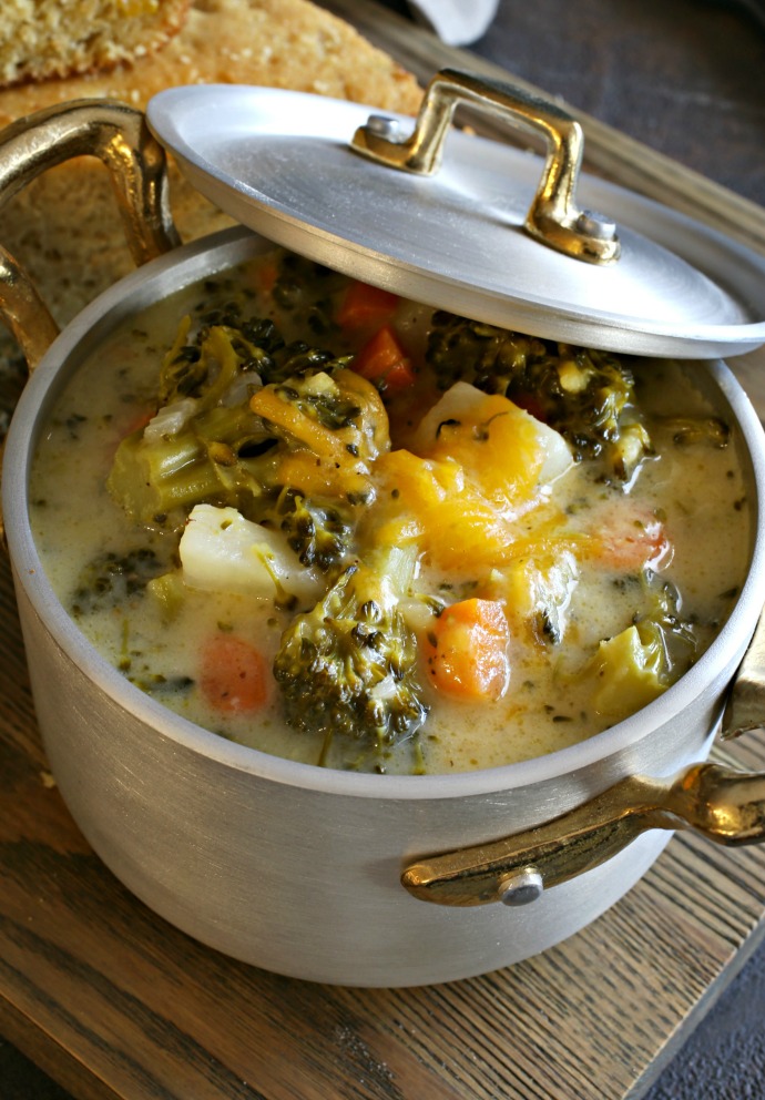 Hungry Couple Cheesy Broccoli and Cheddar Stew with Cornbread