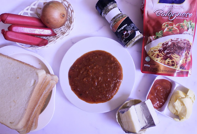 Bekal Sekolah Penuh Cinta Dengan Tambahan Kepingan Biskuit Julie's