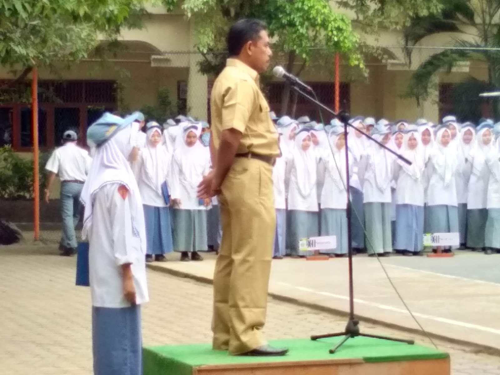 Amanat Pembina Upacara Singkat Tema Tentang Kejujuran - Jago Berpidato