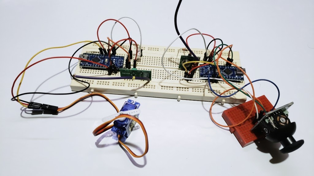 MSmaker Controlando Servo Motor a distância usando Joystick via RF