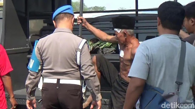 Polisi: Pembacok Ustaz di Pasuruan Diduga Alami Gangguan Jiwa Polisi: Pembacok Ustaz di Pasuruan Diduga Alami Gangguan Jiwa