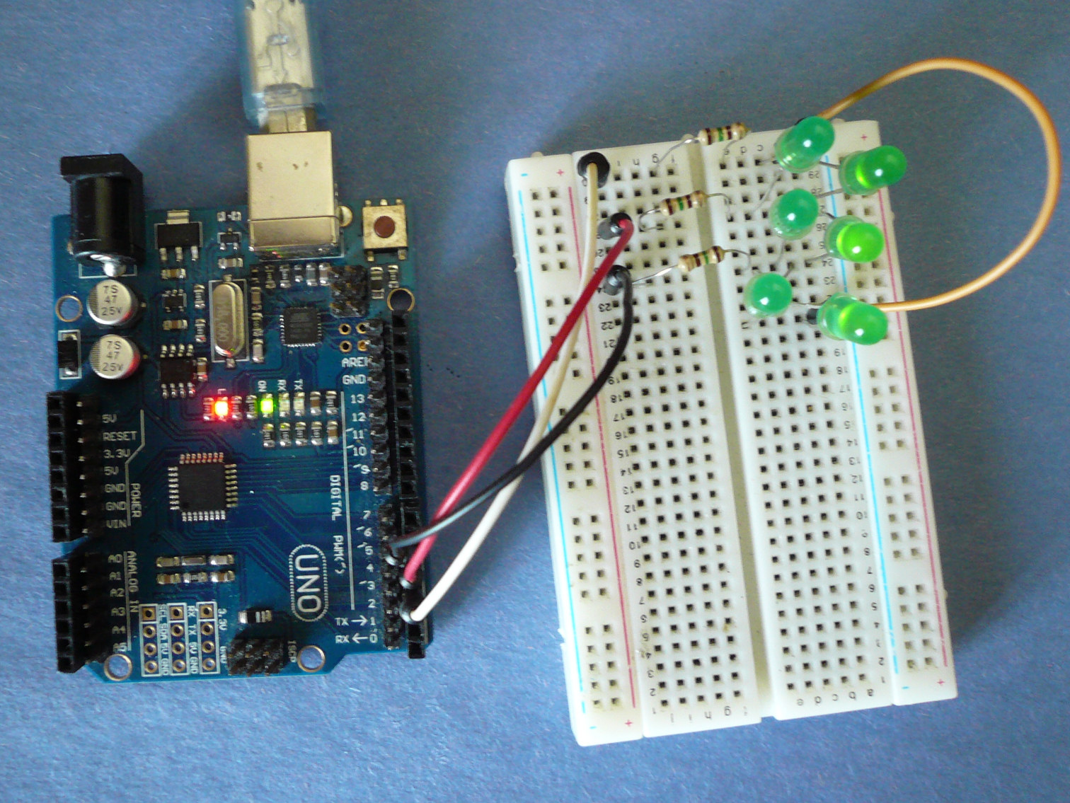Clignoter deux LEDs avec Arduino