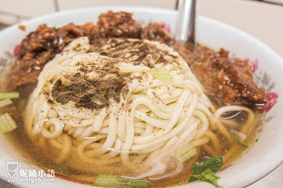 【廟東清水排骨麵