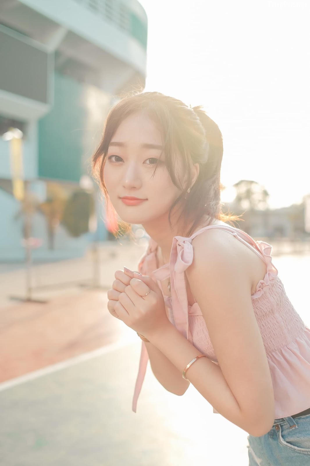 Korean cute girl Haeun Hana - Afternoon stroll around city streets - Picture 30