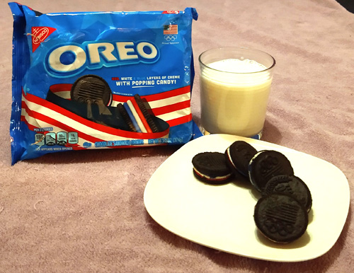 Richard Reviews Everything : Oreo Red, White, and Blue with Popping