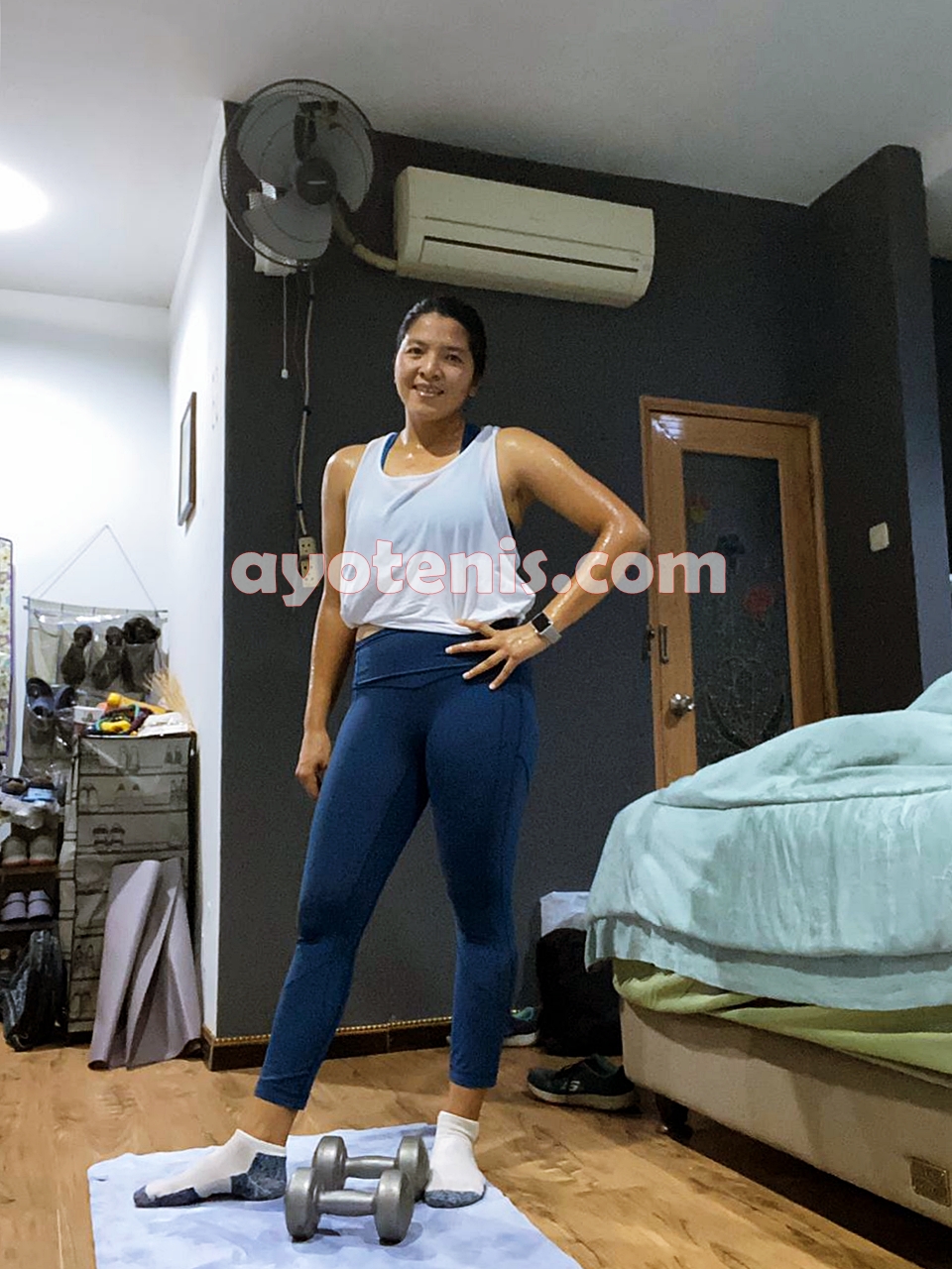 Burpees, Latihan Favorit Jessy Rompies Selama di Rumah ayo tenis