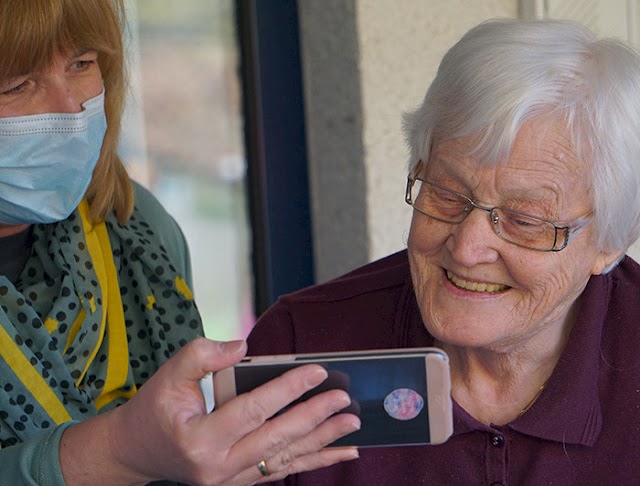 Los jubilados podrán comprar teléfonos en 18 cuotas sin interés