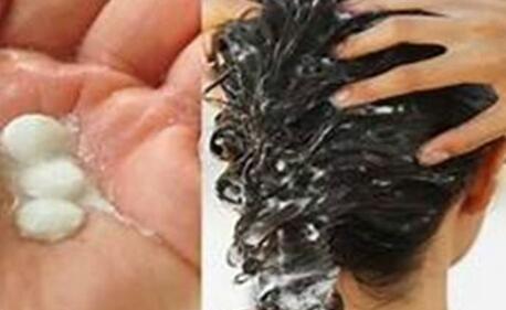 طرق علاج قشرة الشعر 