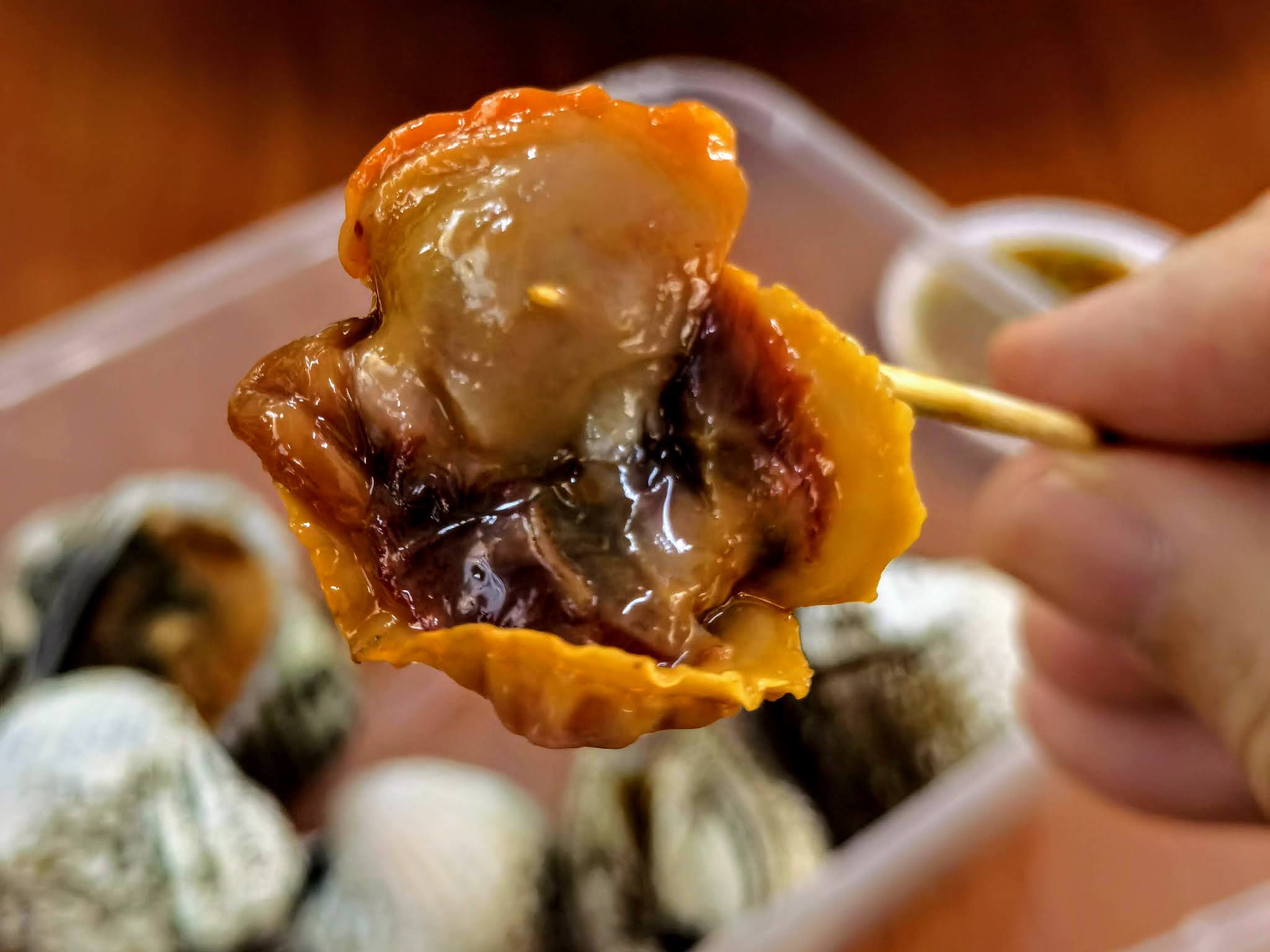 Kin Hoi Eat Shellfish Jumbo Cockles @ 6 Holland Close. See Hum Even ...