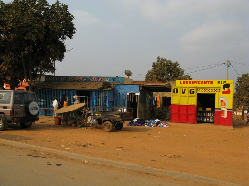 Expatriado em Angola Viagem à cidade de Uíge, 7 de Agosto de 2011