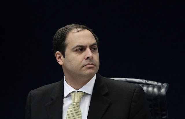 REFORMA ADMINISTRATIVA: Paulo Câmara divulga novos secretários de governo; confira os nomes