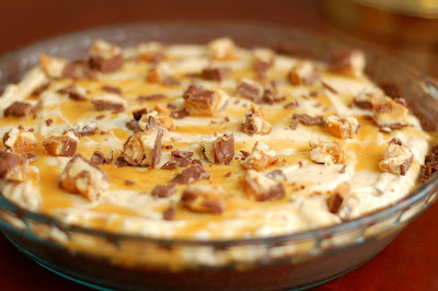Snickers Cheesecake Pie