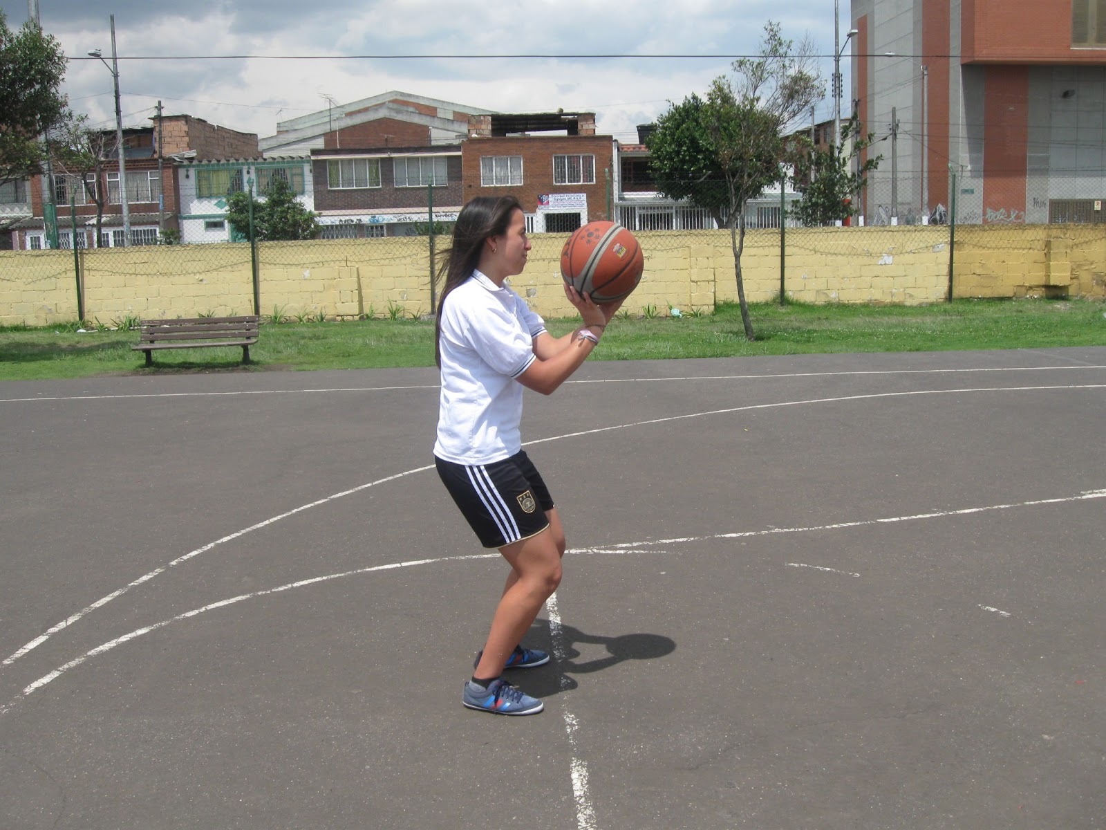 ANALISIS DE GESTOS TÉCNICOS EN EL BALONCESTO TIRO LIBRE