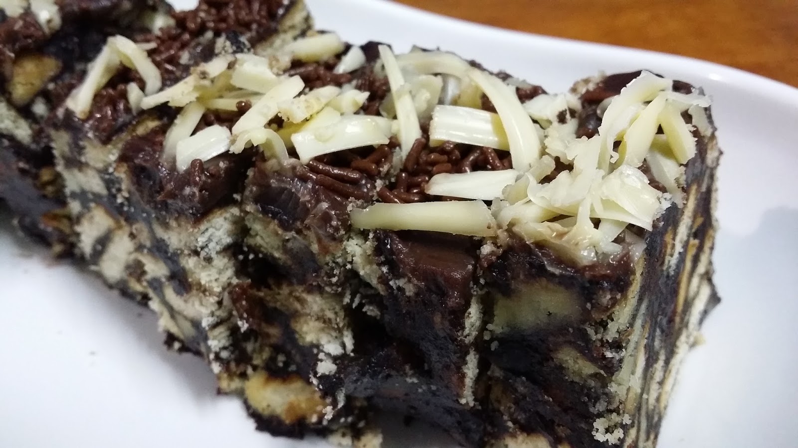 Sajian Dapur Bonda: KEK BATIK EXTRAVAGANZA SEDAP (TOPPING Sajian Dapur Bonda: KEK BATIK EXTRAVAGANZA SEDAP (TOPPING