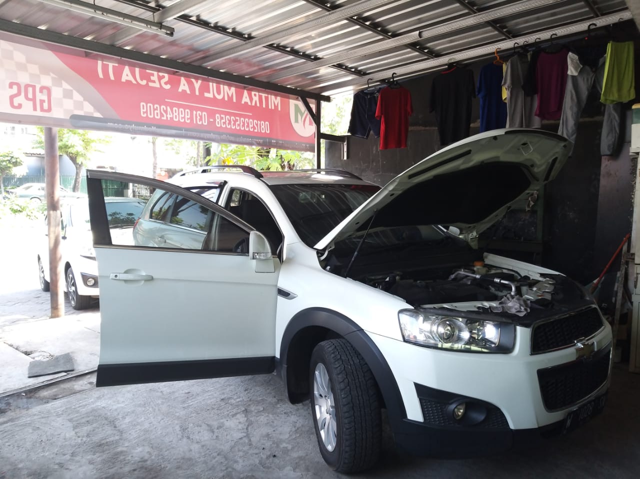 MEKANIK MOBIL PANGGILAN 24 JAM SURABAYA BENGKEL MOBIL