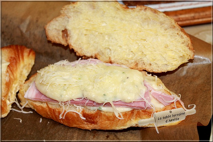 croissant-jambon-bechamel-au-comt%25C3%2