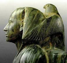 أنواع الصخور المستخدمة في التماثيل الفرعونية الأصلية
