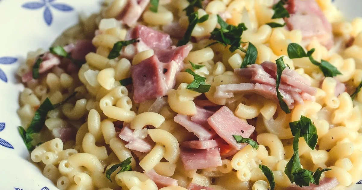 Les fameuses coquillettes jambon-fromage / Petit Bec Gourmand