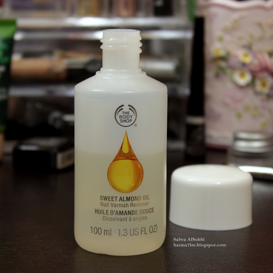 مزيل طلاء الأظافر من بودي شوب Sweet Almond Oil Nail Varnish Remover