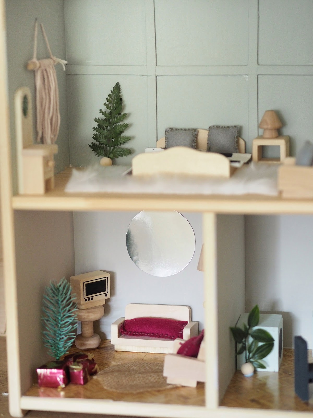 DIY Dollhouse Makeover IKEA Flisat hack Dove Cottage