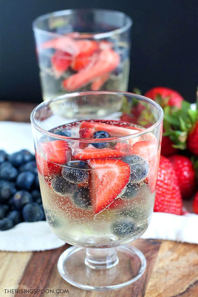 Red, White & Blue White Wine Spritzer (Perfect Drink For Memorial Day, Fourth of July & Valentine's Day)