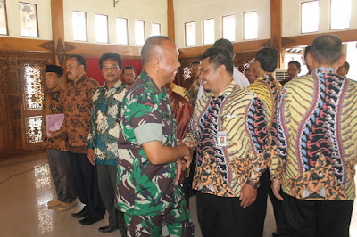 BUPATI SRAGEN KUKUHKAN PENGURUS GP3A DHARMA TIRTA