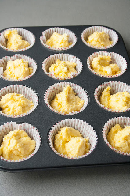 Muffin al cocco: i dolcetti monoporzione soffici e gustosi step 4