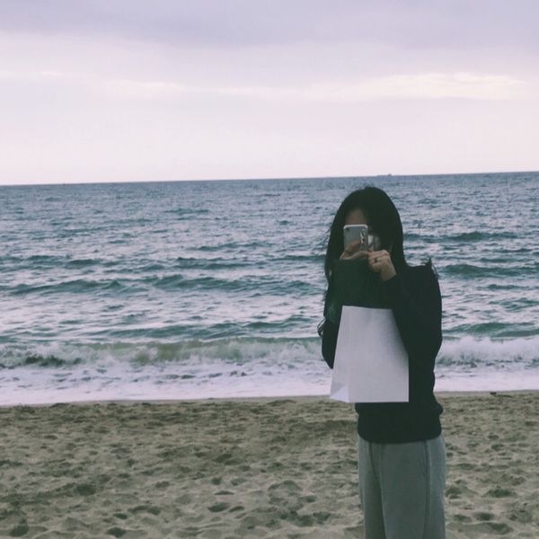 Cthree, HEEE – 4am – Single