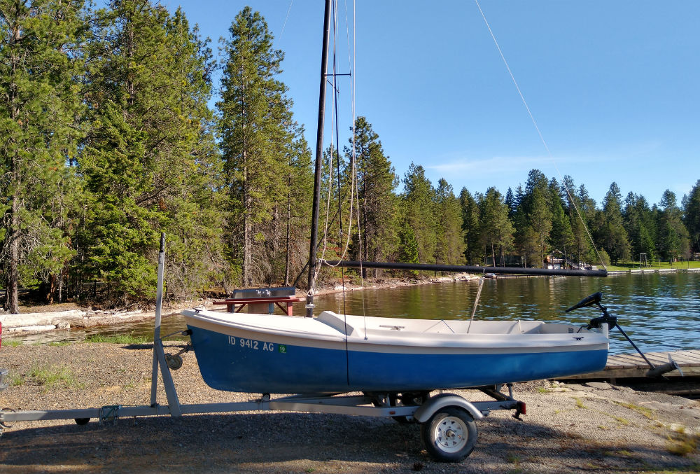 FunToSail Sailing on Lake Pend Oreille Idaho USA aboard an Oday