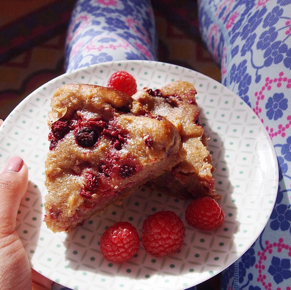 Vegan Coconut Yoghurt Cake with Raspberries heartyspoonful