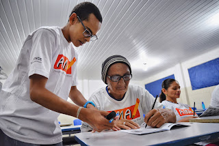 Sergipe diminui a taxa de analfabetismo Sergipe diminui a taxa de analfabetismo