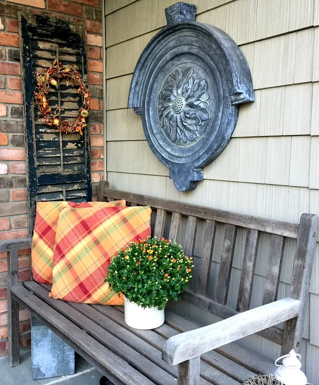 Front porch seasonal DIY pillow covers www.homeroad.net