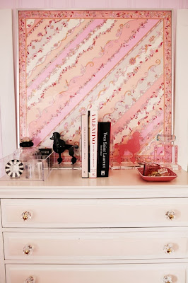 Buy Wallpapers: Pink Wallpaper