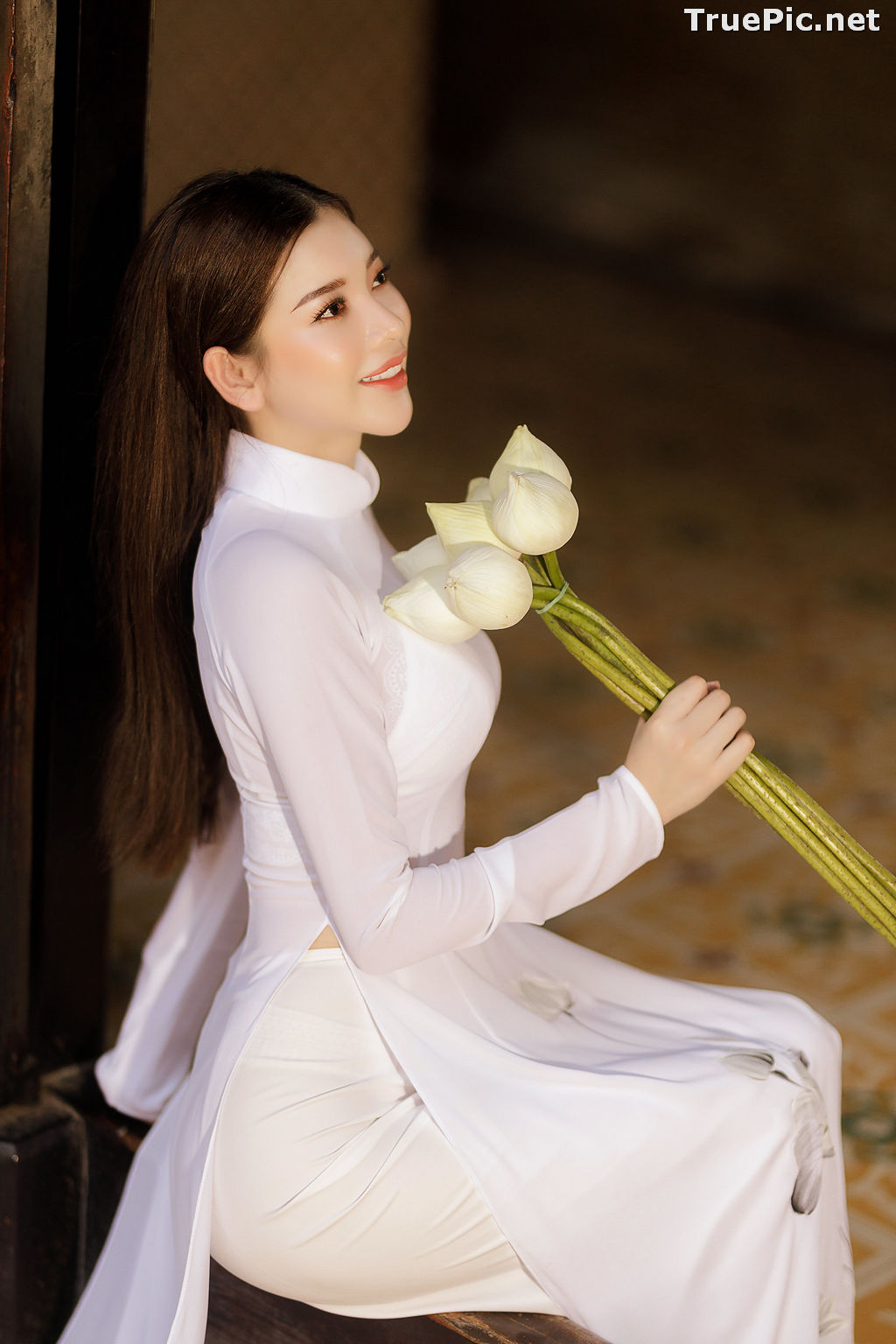 Image The Beauty of Vietnamese Girls with Traditional Dress (Ao Dai) #2 - TruePic.net - Picture-70