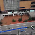 Συγκλονιστικό βίντεο ...Μεγάλη τρύπα εξαφάνισε 21 αυτοκίνητα !![βίντεο]