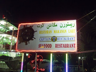 captain t restaurant, restoran kapal terapung, kota bharu, tempat makan menarik