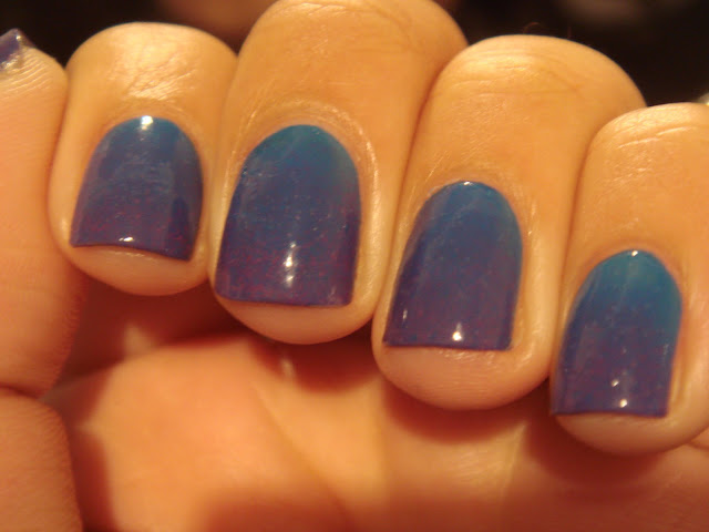 nail loopy: BLUE + PURPLE GRADIENT NAILS